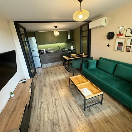 Apartman Lovely 1 Bedroom In The Heart Of Várna