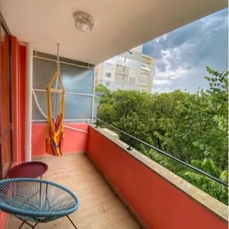 Apartman Lovely 1 Bedroom In The Heart Of